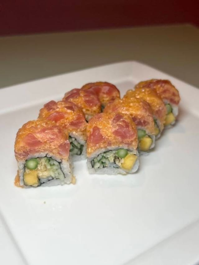 Queen's Maki.